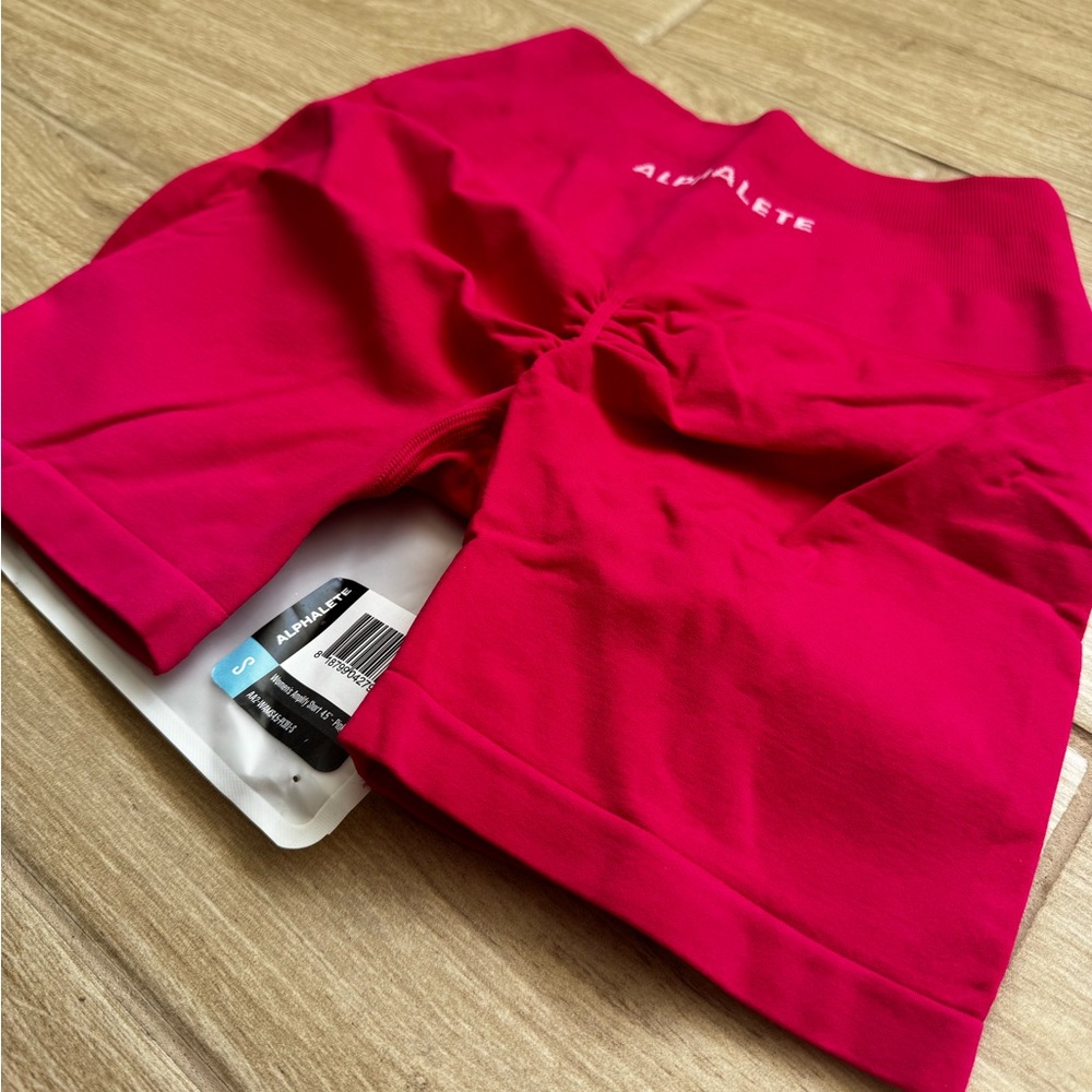 Alphalete Amplify Shorts 4.5” - Pink